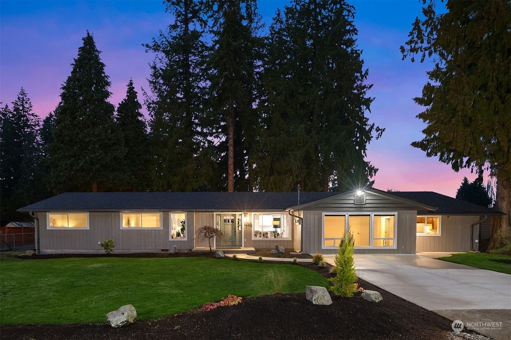 Photo of 13712 57th Avenue NE, Marysville, WA 98271 (MLS # 2029846)