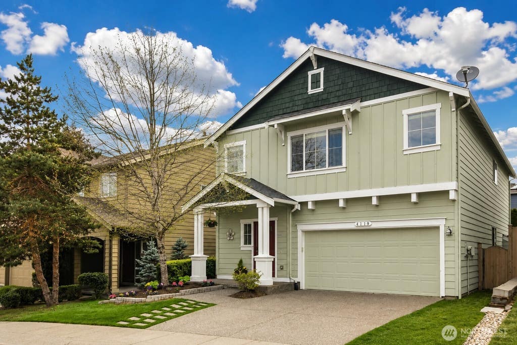 Photo of 4119 167th Place SE, Bothell, WA 98012 (MLS # 2511344)