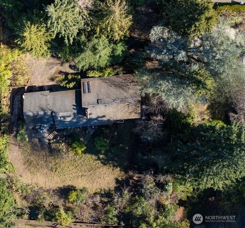 Photo of Clyde Hill, WA 98004 (MLS # 2476214)