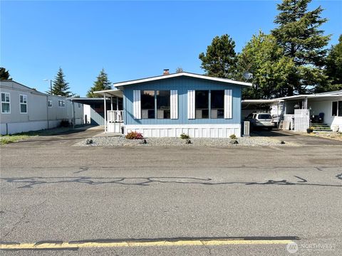 610 W Spruce Street Sequim WA 98382