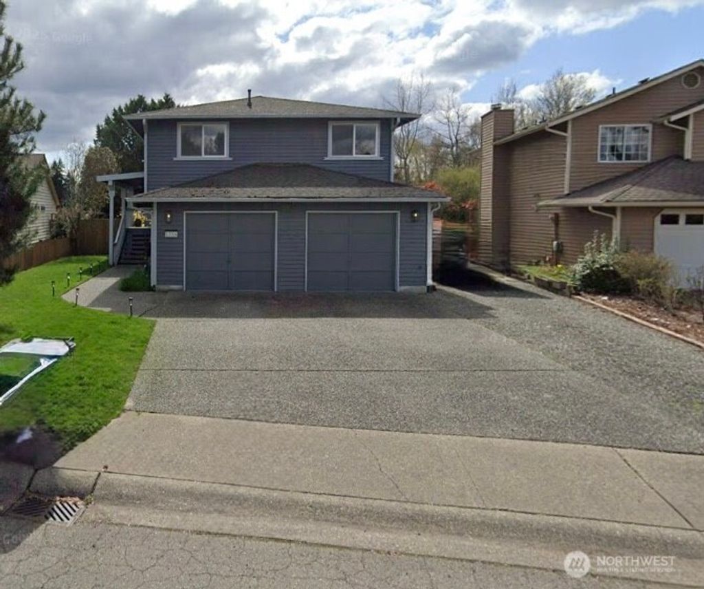 Photo of 1316 235th Place SW, Bothell, WA 98021 (MLS # 2426009)