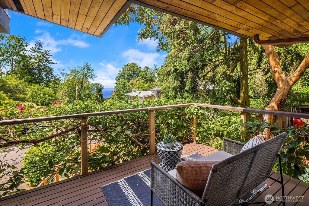 Photo of 4000 SW Myrtle Street, Seattle, WA 98136 (MLS # 2379345)