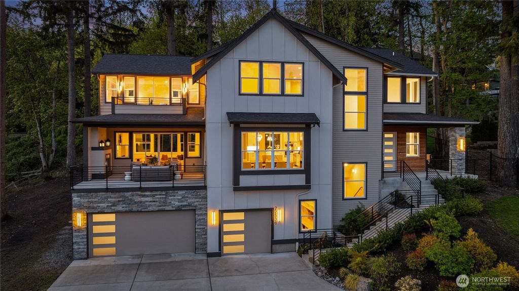 Photo of 22536 SE 52nd Street, Issaquah, WA 98029 (MLS # 2510418)