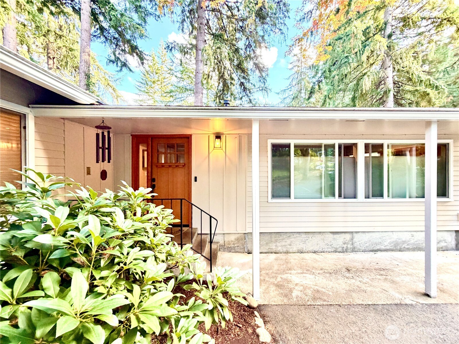 15934 SE 41st Place