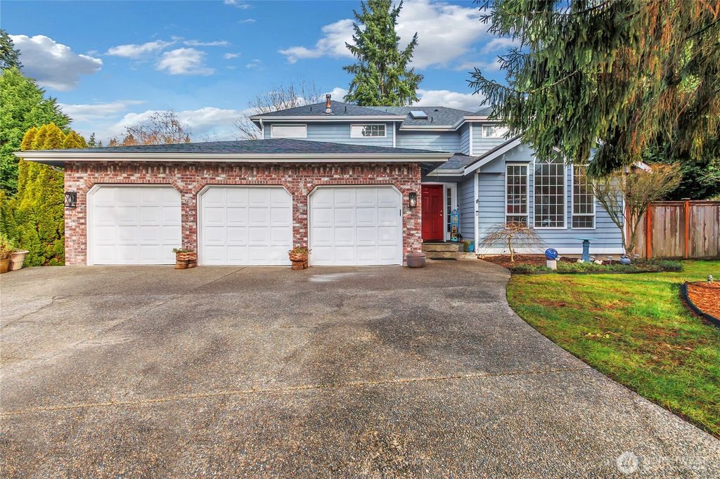 Photo of 37812 21st Court S, Federal Way, WA 98003 (MLS # 2468152)