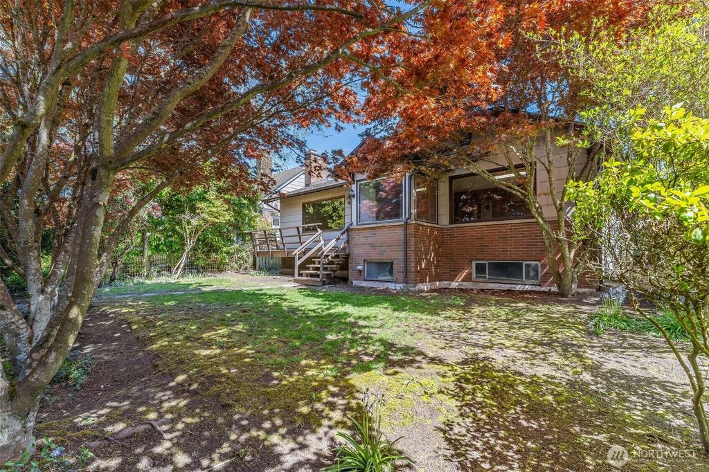 Photo of 2314 46th Avenue SW, Seattle, WA 98116 (MLS # 2364408)