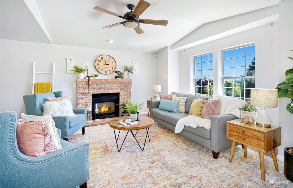 Photo of 11621 28th Street SE, Lake Stevens, WA 98258 (MLS # 1989331)