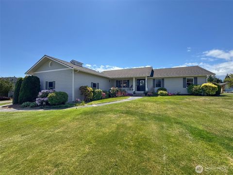 22 E Bedinger Road Sequim WA 98382
