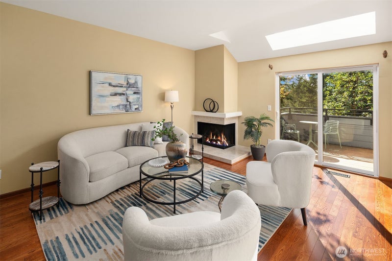 10907 NE 41st Drive