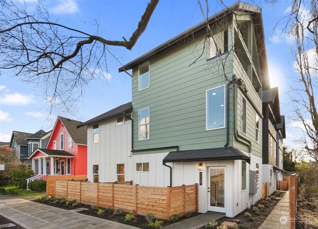 Photo of 1137 NW 59th Street, Seattle, WA 98107 (MLS # 2198282)