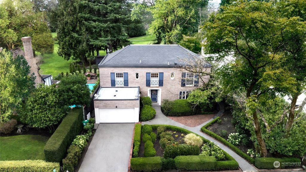 Photo of 1810 Broadmoor Drive E, Seattle, WA 98112 (MLS # 2195470)