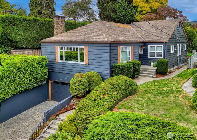 916 Harvard Avenue E, Seattle