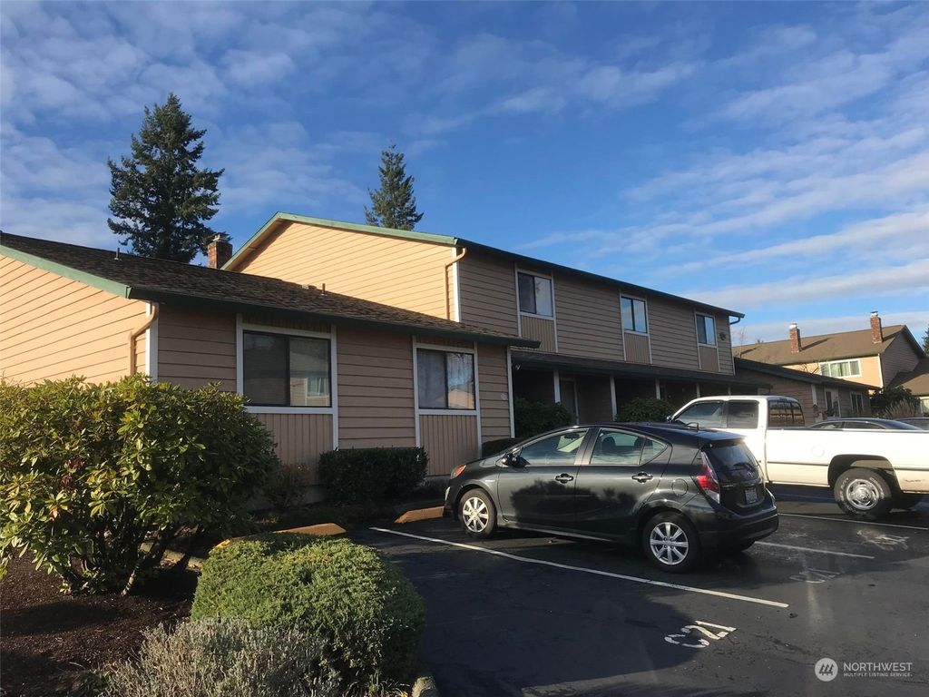 Photo of 21521 4TH Avenue W #C21, Bothell, WA 98021 (MLS # 2219175)