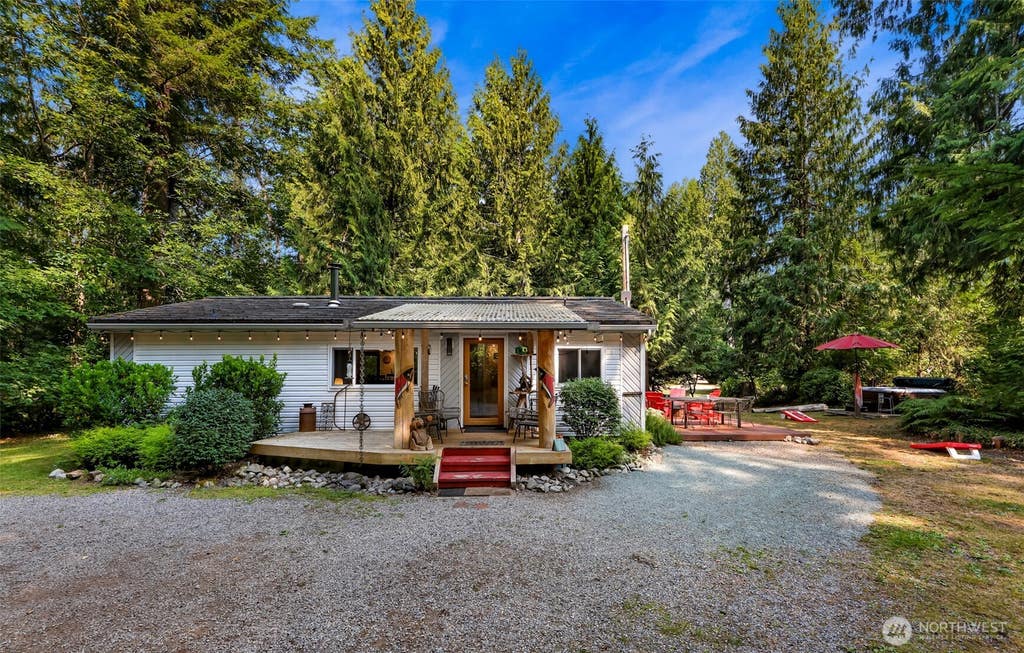 Photo of 41823 150th Street SE, Gold Bar, WA 98251 (MLS # 2562883)
