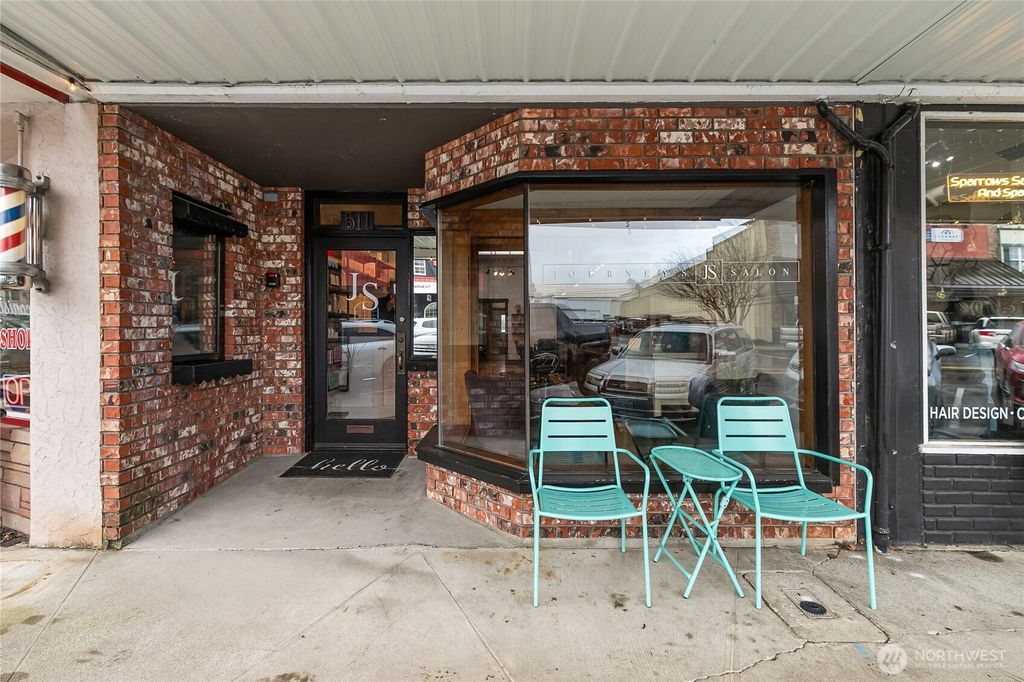 Photo of 511 Front Street, Lynden, WA 98264 (MLS # 2492374)