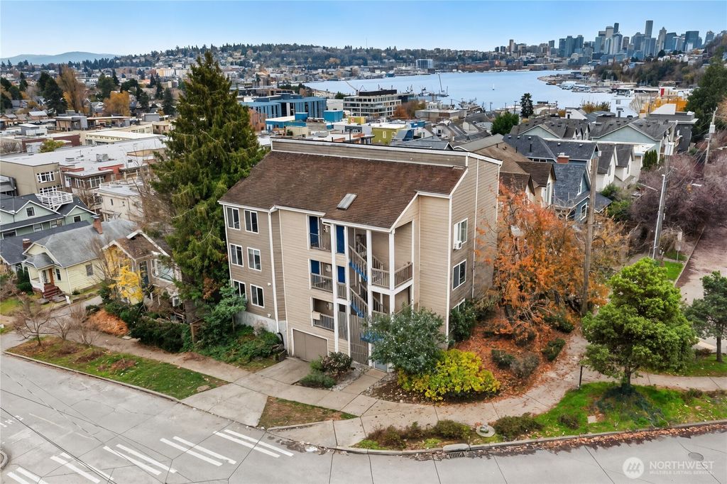 Photo of 3660 Whitman Avenue N, Seattle, WA 98103 (MLS # 2456824)