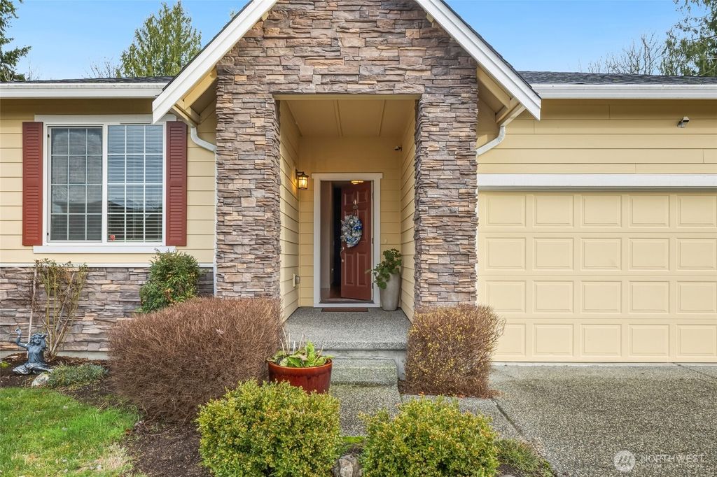 Photo of 8225 81st Drive NE, Marysville, WA 98270 (MLS # 2463578)