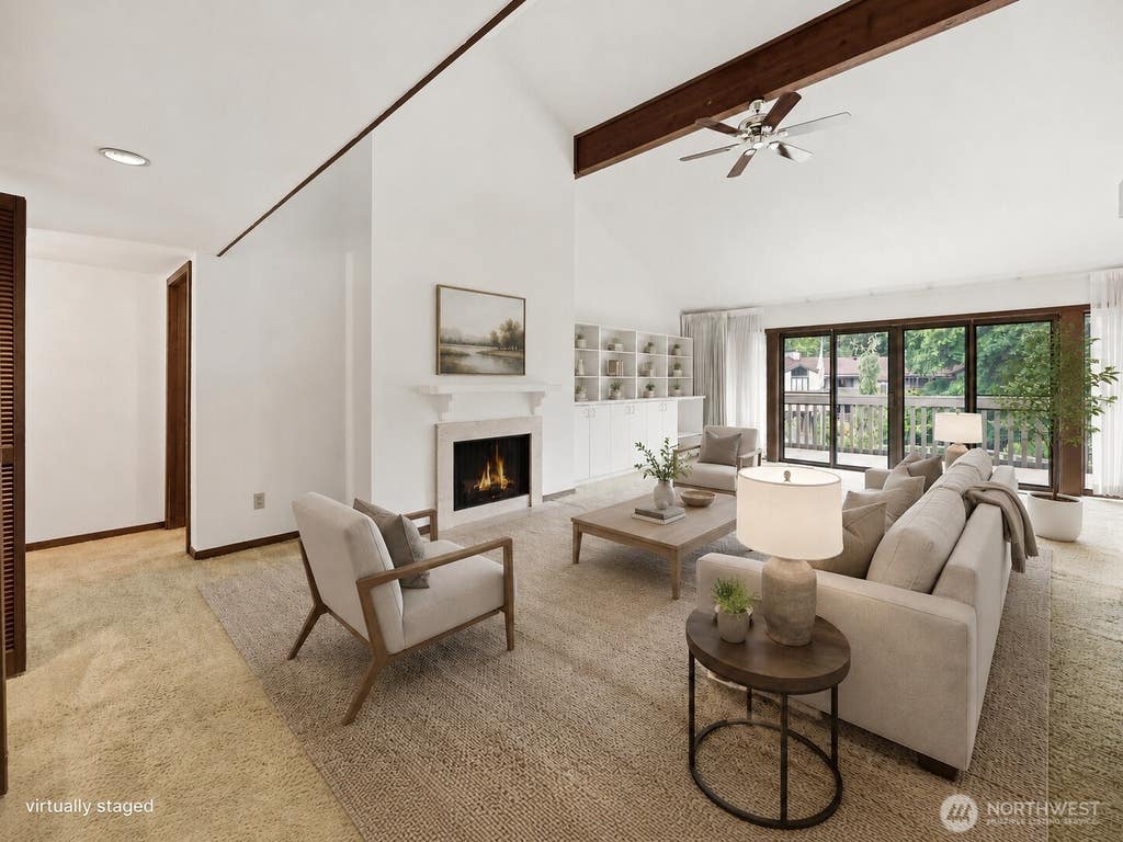 Photo of 6124 NE 140th Street #M5, Seattle, WA 98125 (MLS # 2548720)