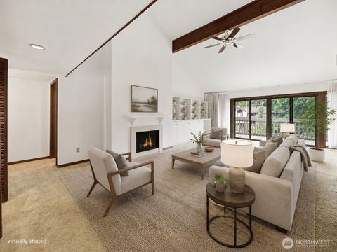 Photo of 6124 NE 140th Street #M5, Seattle, WA 98125 (MLS # 2548720)