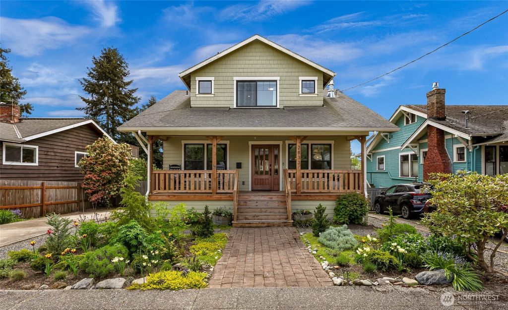 Photo of 2833 NW 71st Street, Seattle, WA 98117 (MLS # 2511311)