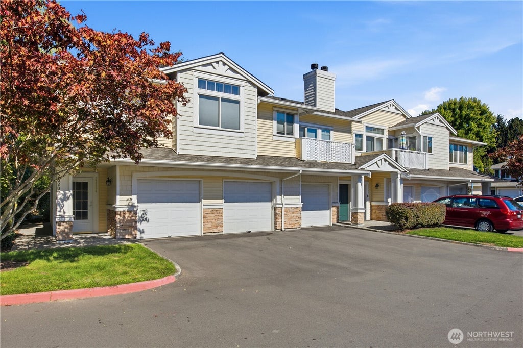 Photo of 23202 58th Avenue S #2-1, Kent, WA 98032 (MLS # 2566273)