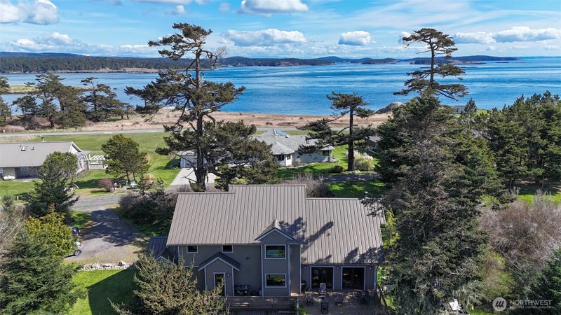 138 Lighthouse Lane