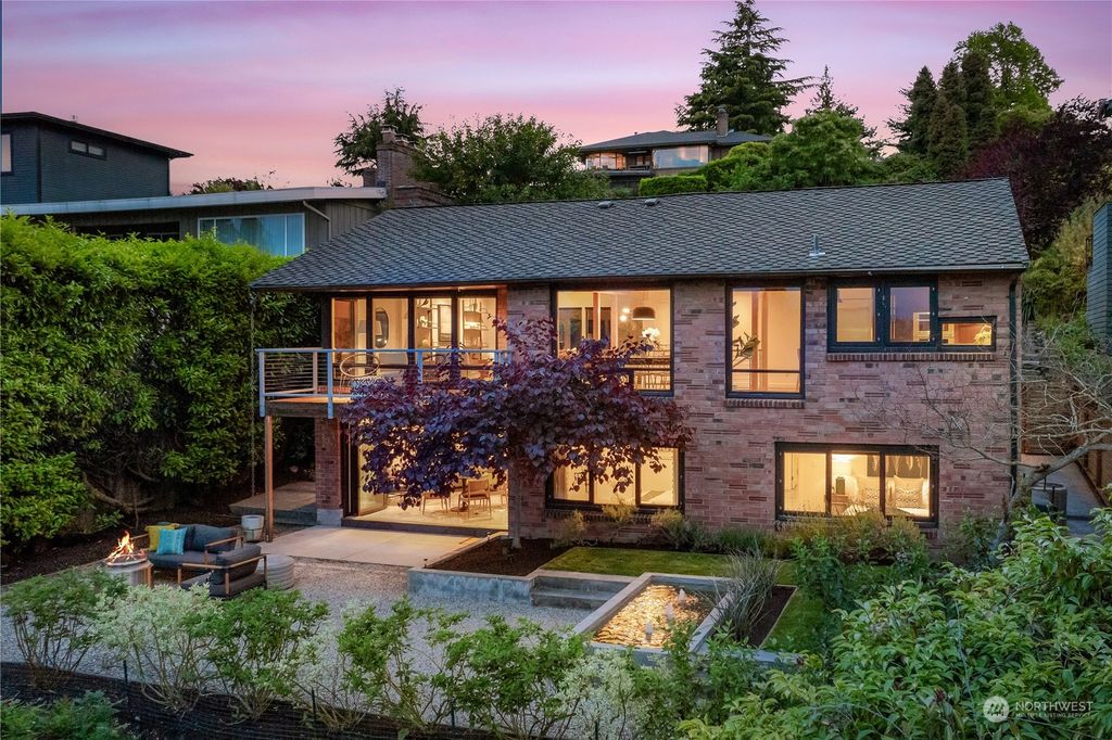 Photo of 1508 33rd Avenue S, Seattle, WA 98144 (MLS # 2240872)