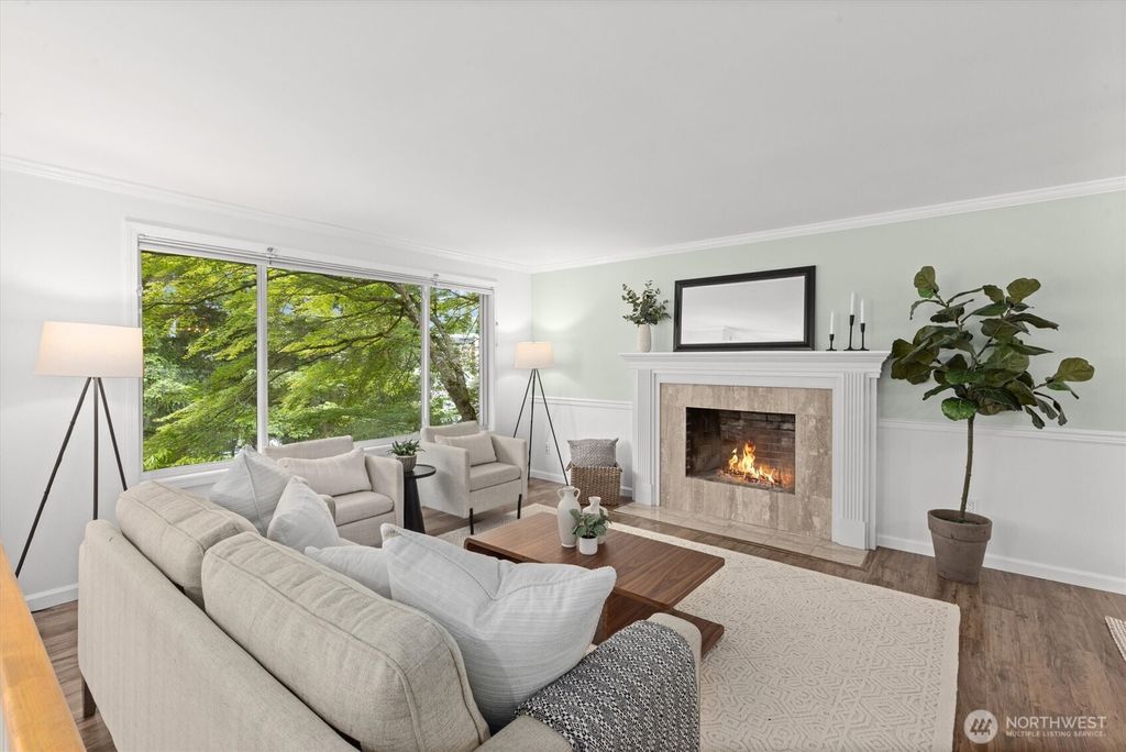 Photo of 19203 Whitman Avenue N, Shoreline, WA 98133 (MLS # 2430304)