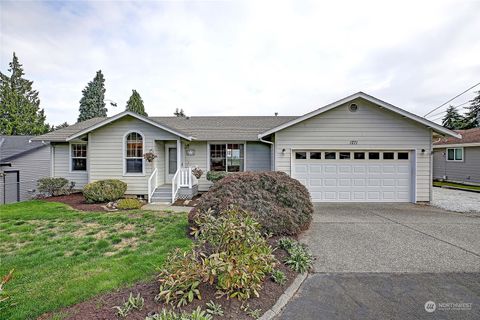 A home in Camano Island