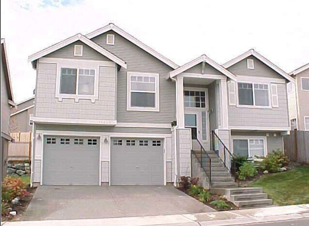 Photo of 15214 28th Avenue W, Lynnwood, WA 98087 (MLS # 2463487)