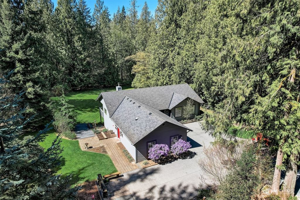 Photo of 19528 129th Avenue SE, Snohomish, WA 98296 (MLS # 2193109)