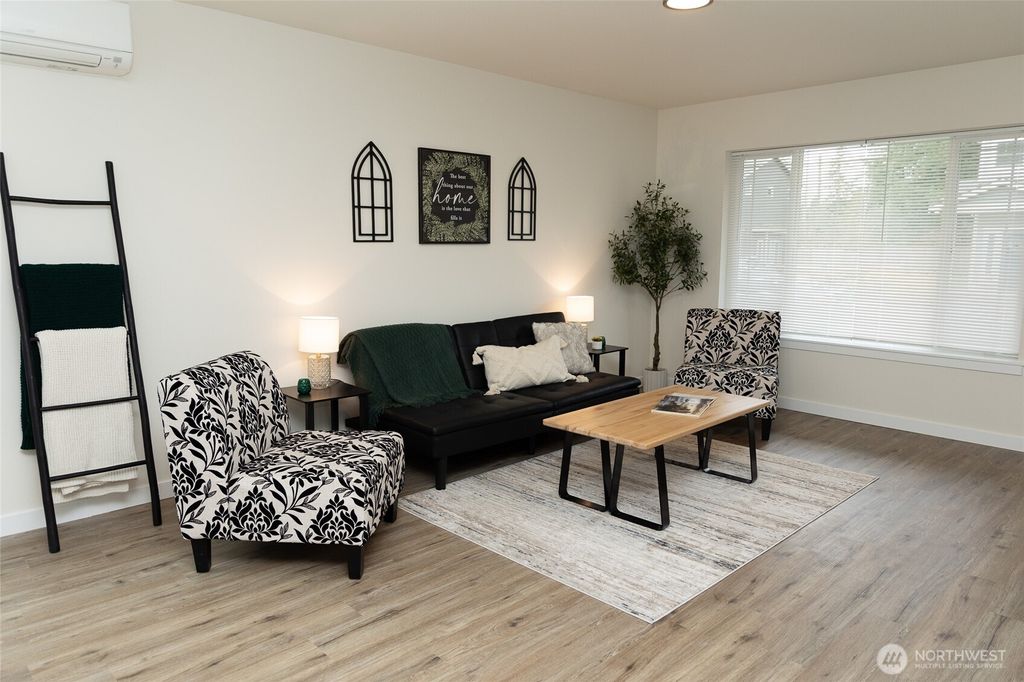 Photo of 413 Raybird Ave Ave, Granite Falls, WA 98252 (MLS # 2354036)