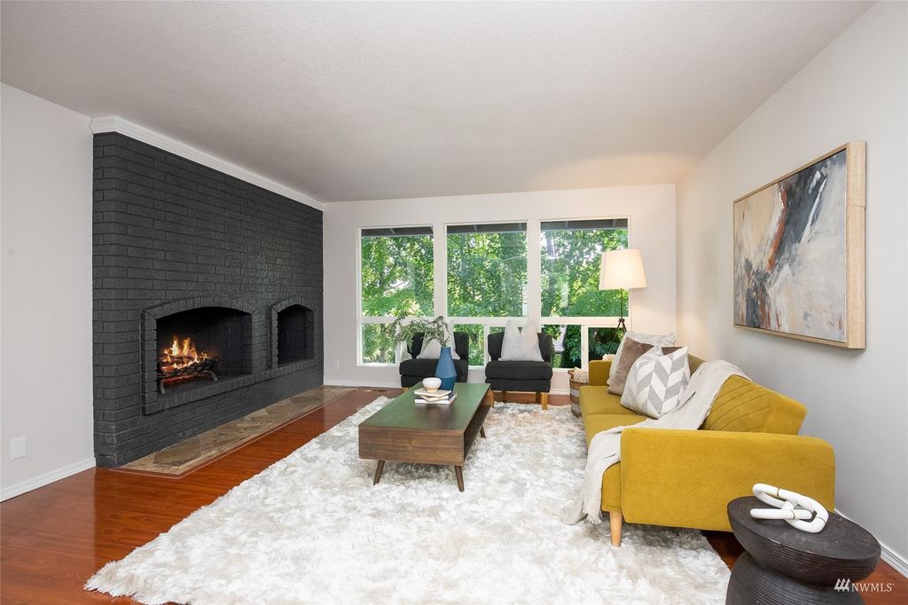 Photo of 2212 Dogwood Street NE, Tacoma, WA 98422 (MLS # 1978119)