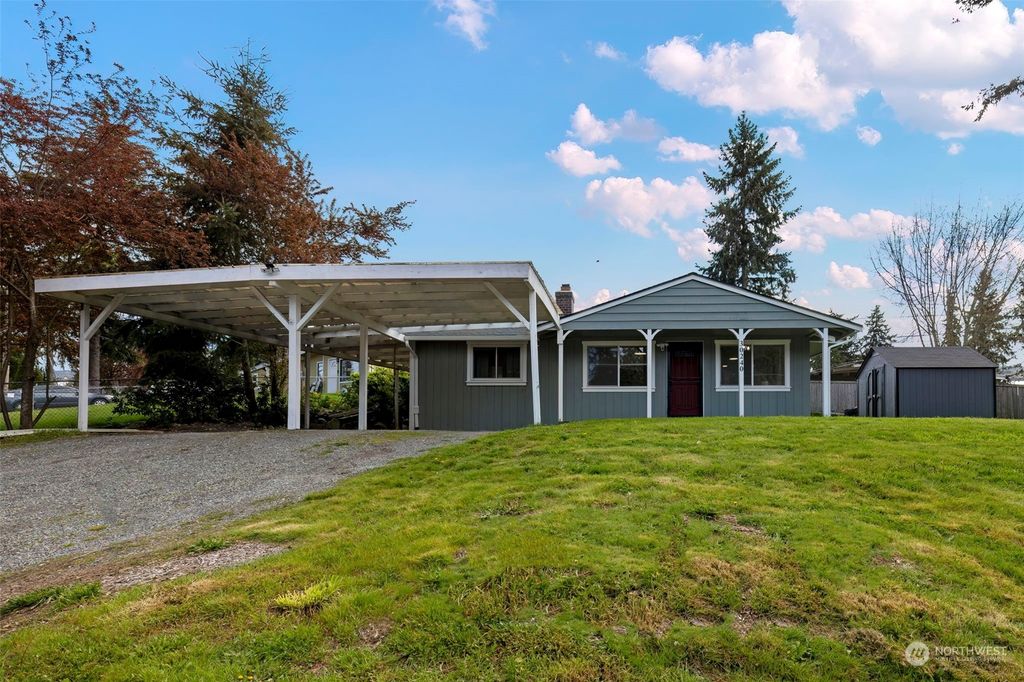 Photo of 30240 1st Place S, Federal Way, WA 98003 (MLS # 2218872)