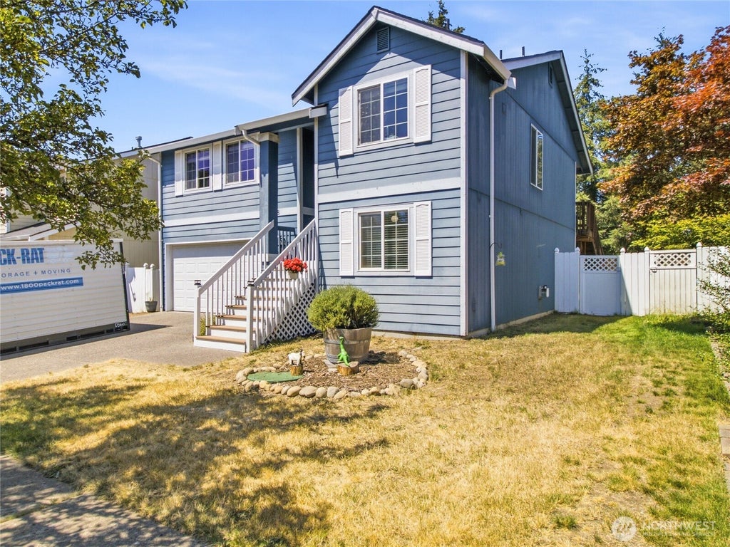 Photo of 15658 91st Way SE, Yelm, WA 98597 (MLS # 2555094)