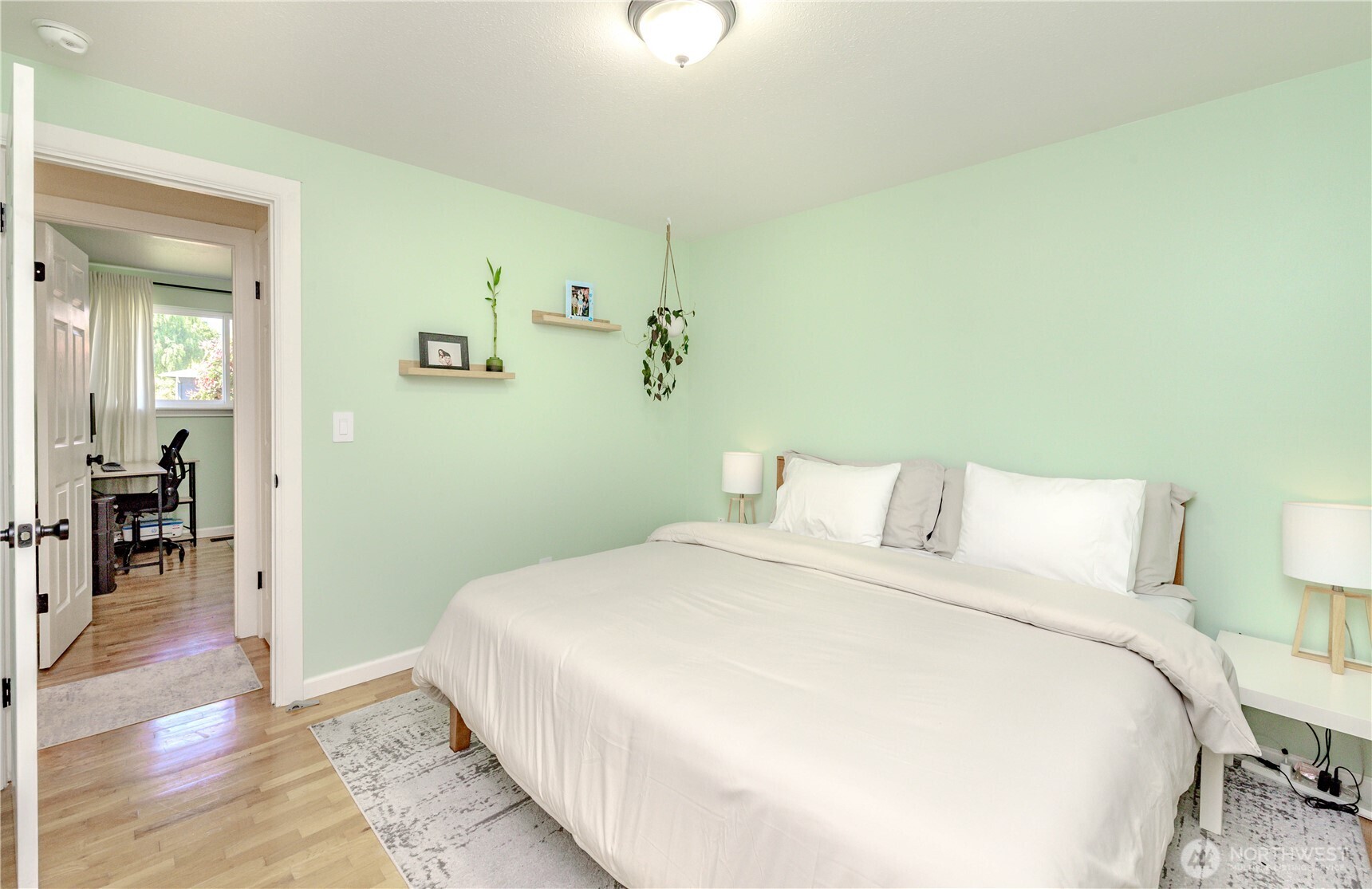 Renton, Washington 98056, United States, 3 Bedrooms Bedrooms, ,1 BathroomBathrooms,Residential,Active,138679