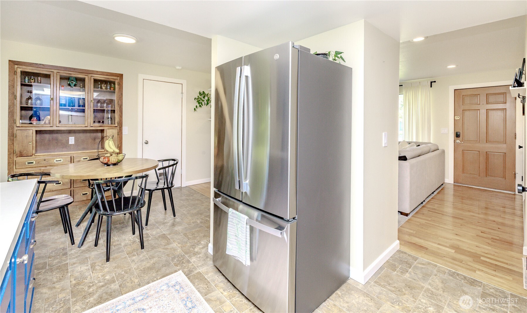 Renton, Washington 98056, United States, 3 Bedrooms Bedrooms, ,1 BathroomBathrooms,Residential,Active,138679