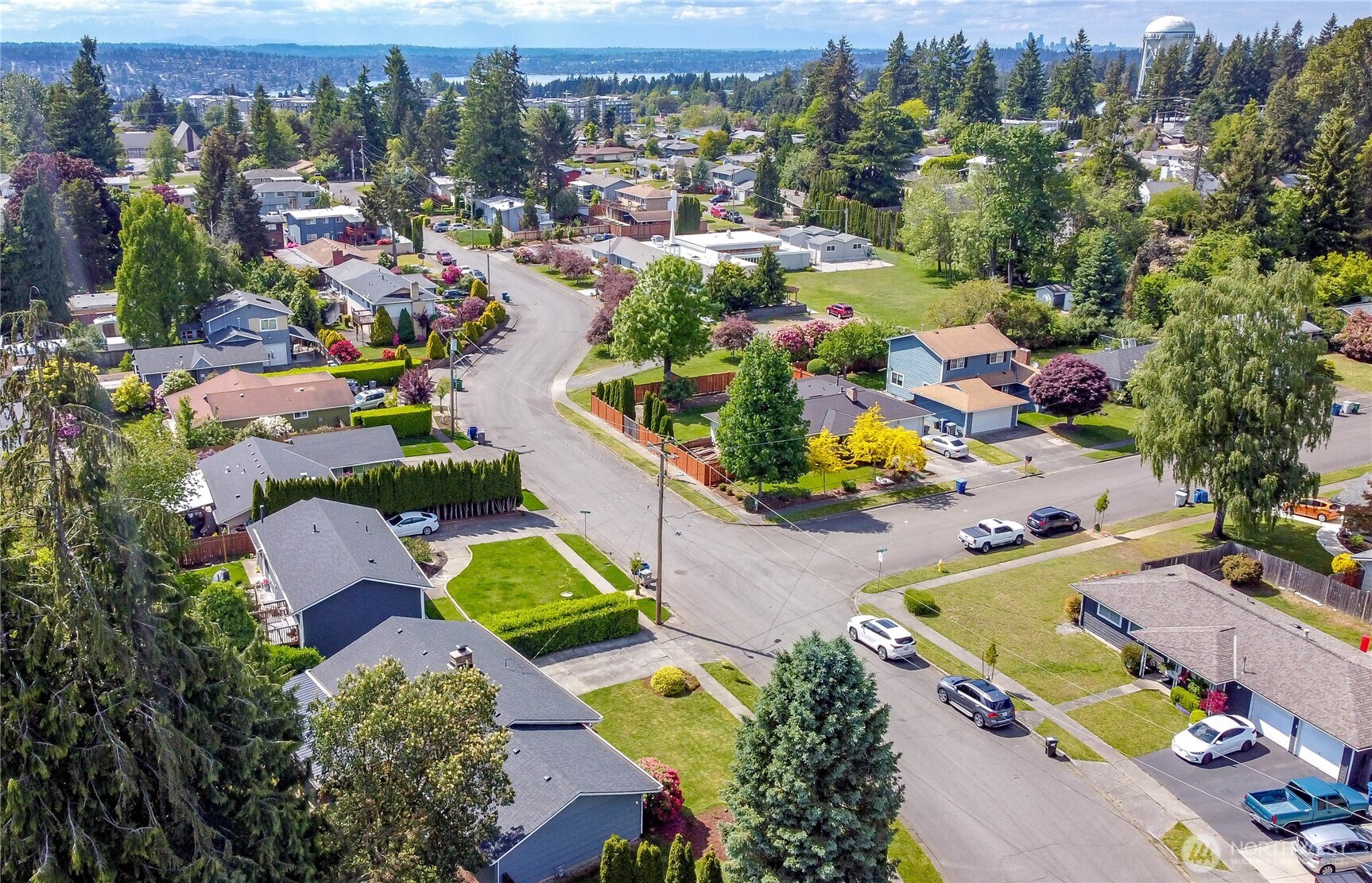 Renton, Washington 98056, United States, 3 Bedrooms Bedrooms, ,1 BathroomBathrooms,Residential,Active,138679