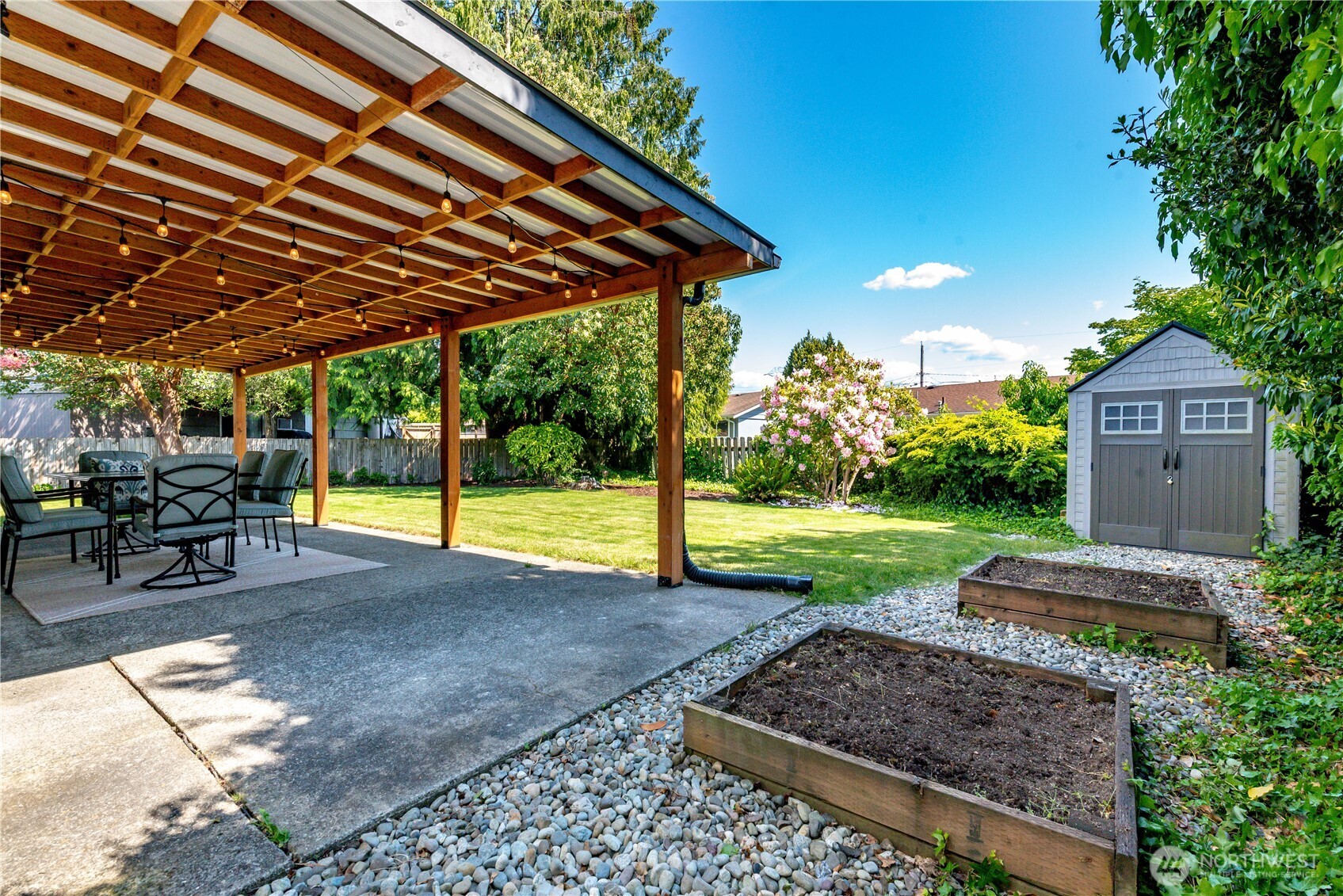 Renton, Washington 98056, United States, 3 Bedrooms Bedrooms, ,1 BathroomBathrooms,Residential,Active,138679