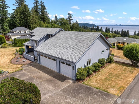 Photo of 6406 E Royal View Lane, Port Orchard, WA 98366 (MLS # 2559116)