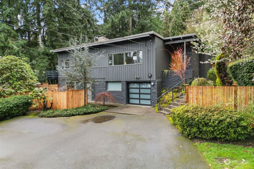 Photo of 20615 Marine View Drive SW, Normandy Park, WA 98166 (MLS # 2215013)