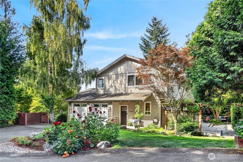 Photo of 4500 SW Hemlock Way, Seattle, WA 98136 (MLS # 2579762)