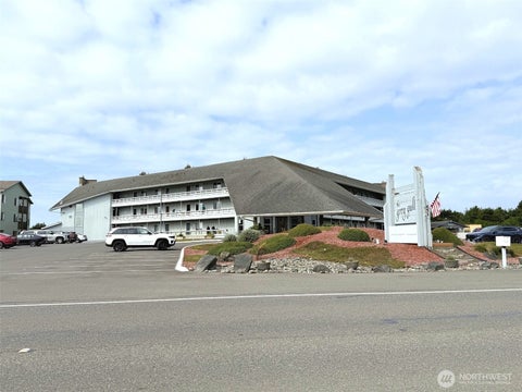 Photo of 651 Ocean Shores Boulevard NW #108, Ocean Shores, WA 98569 (MLS # 2583542)