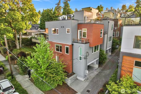 3427 22nd Avenue W A Seattle WA 98199