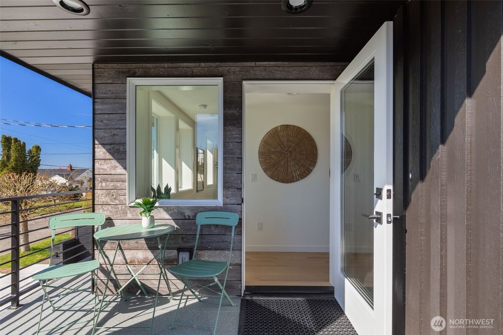 Photo of 1556 S Pearl Street #C, Seattle, WA 98108 (MLS # 2501537)