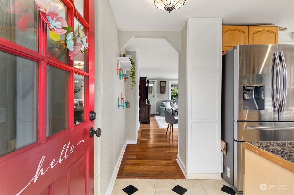 Photo of 8020 S 123rd Street, Seattle, WA 98178 (MLS # 2051540)