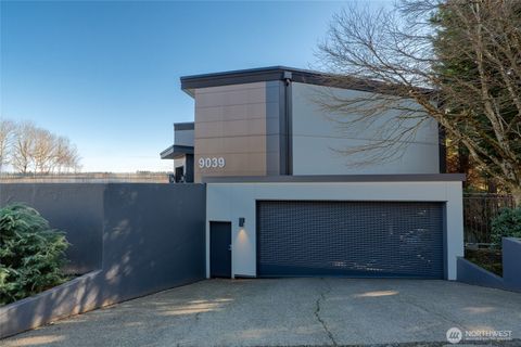 Photo of 9039 NE Juanita Drive #306, Kirkland, WA 98034 (MLS # 2496565)