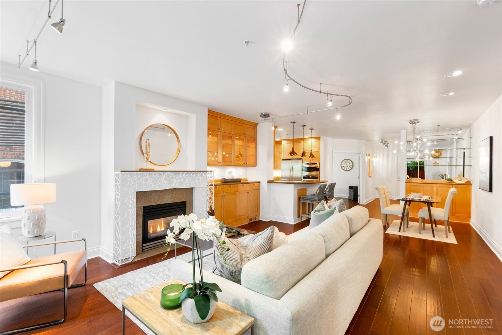719 2nd Avenue W 101