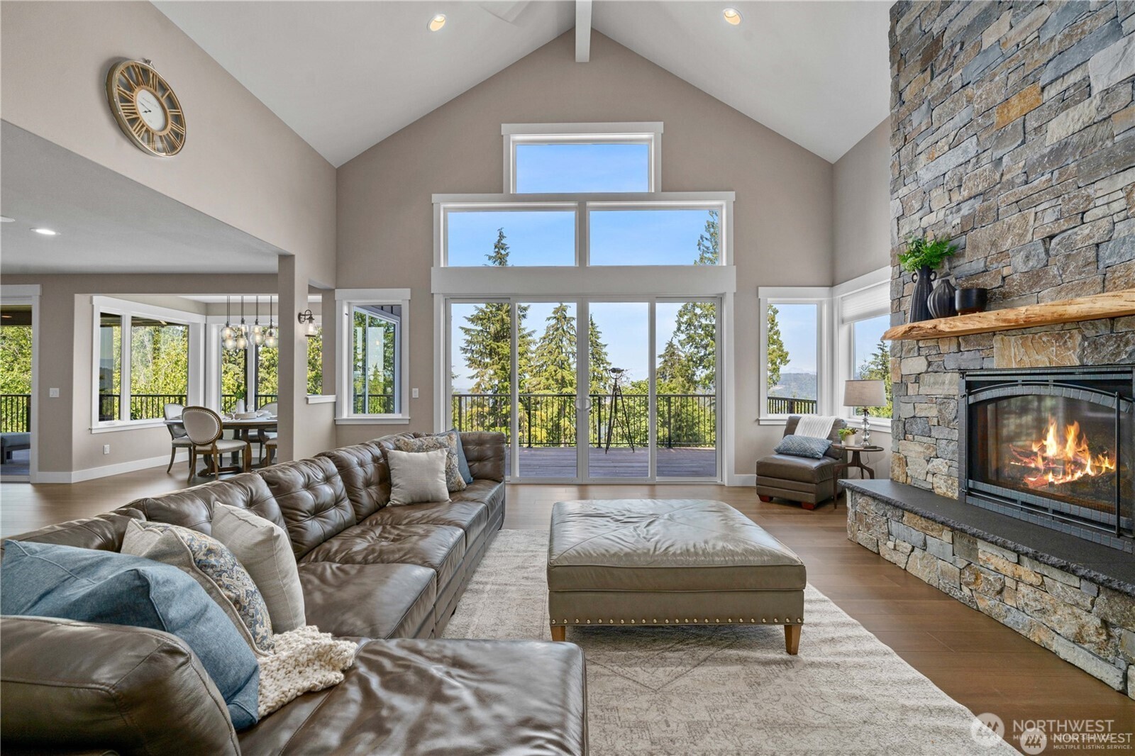 2396 Squak Mountain Loop SW