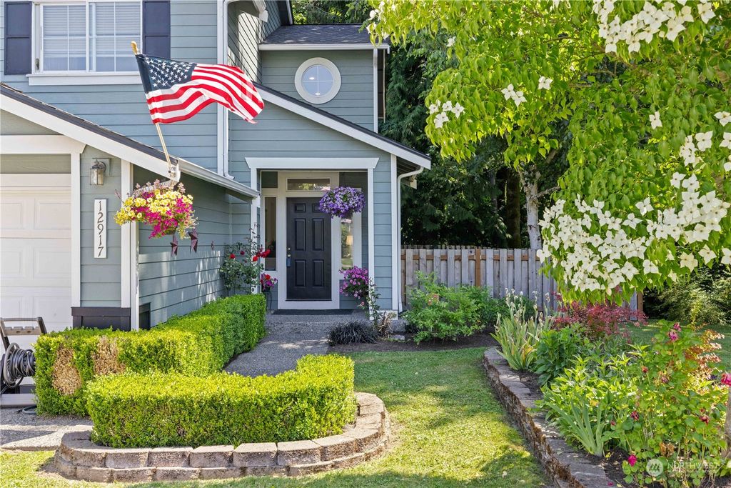 Photo of 12917 66th Avenue SE, Snohomish, WA 98296 (MLS # 2130206)